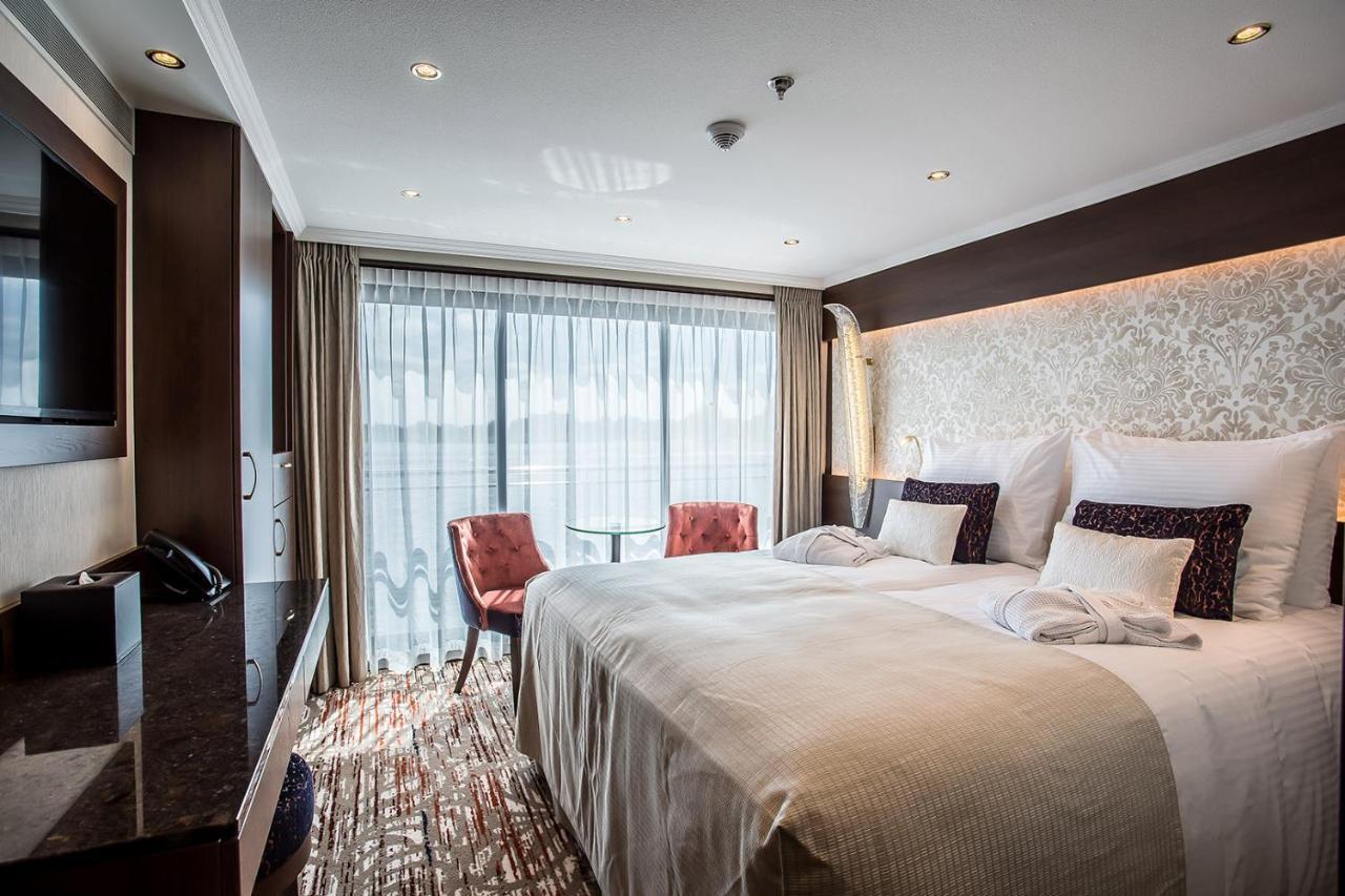 Viva Riverside Altstadt Duesseldorf Ngoại thất bức ảnh