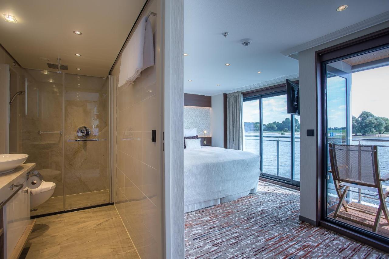 Viva Riverside Altstadt Duesseldorf Ngoại thất bức ảnh