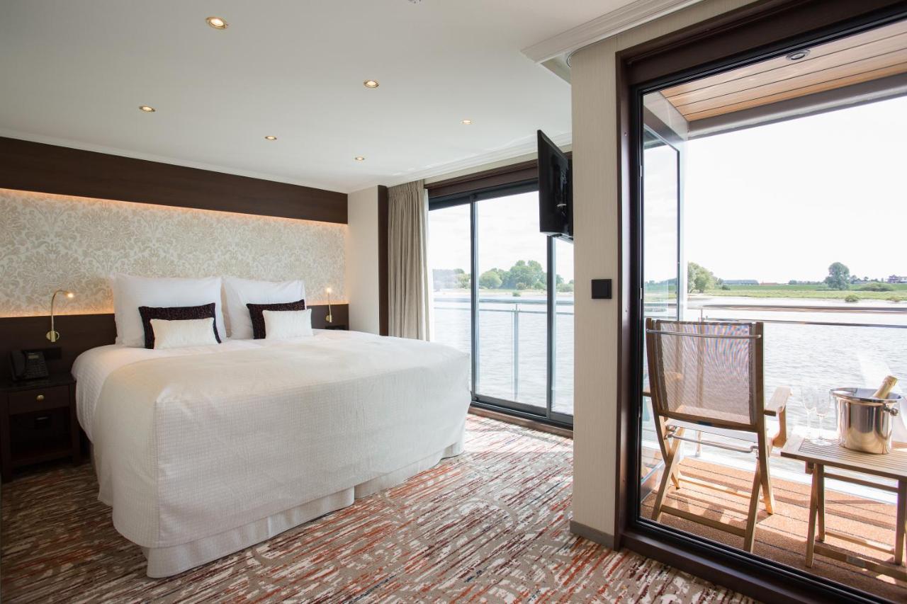 Viva Riverside Altstadt Duesseldorf Ngoại thất bức ảnh